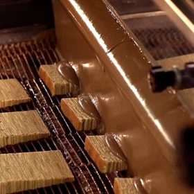 Königlicher Schichtkuchen (Baumkuchen) – Galerie – Produktion – Komposition 07